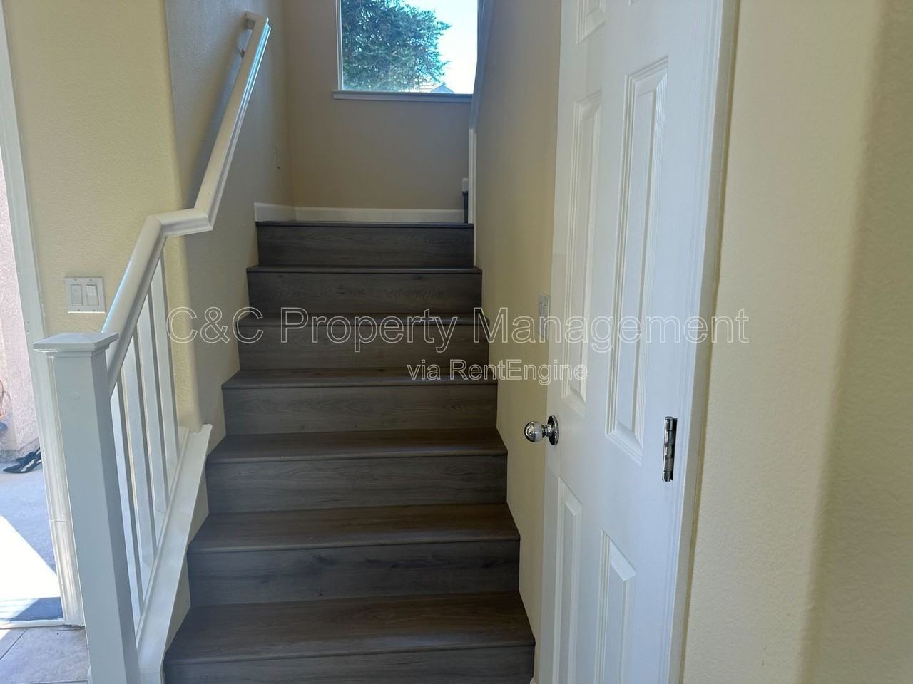 28 Foxglove Ct - Photo 6 of 20