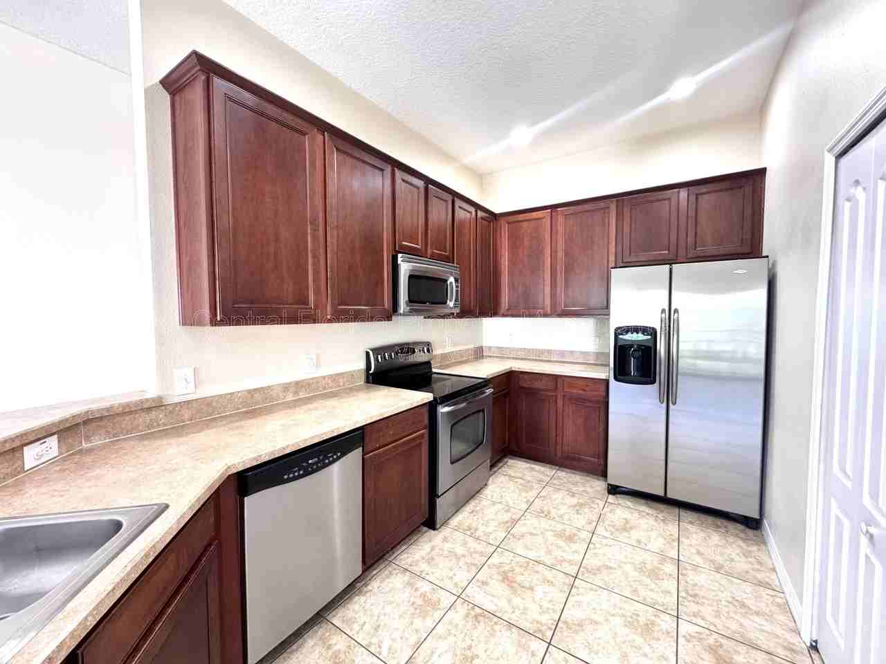 1985 Estancia Cir #A - Photo 7 of 22