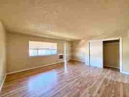 featured image of 435 W 23rd St