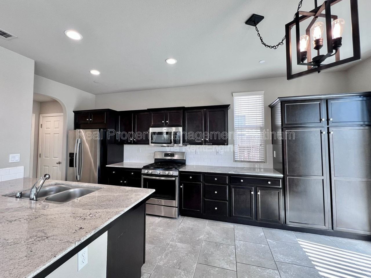 3704 Savant Ln - Photo 2 of 27