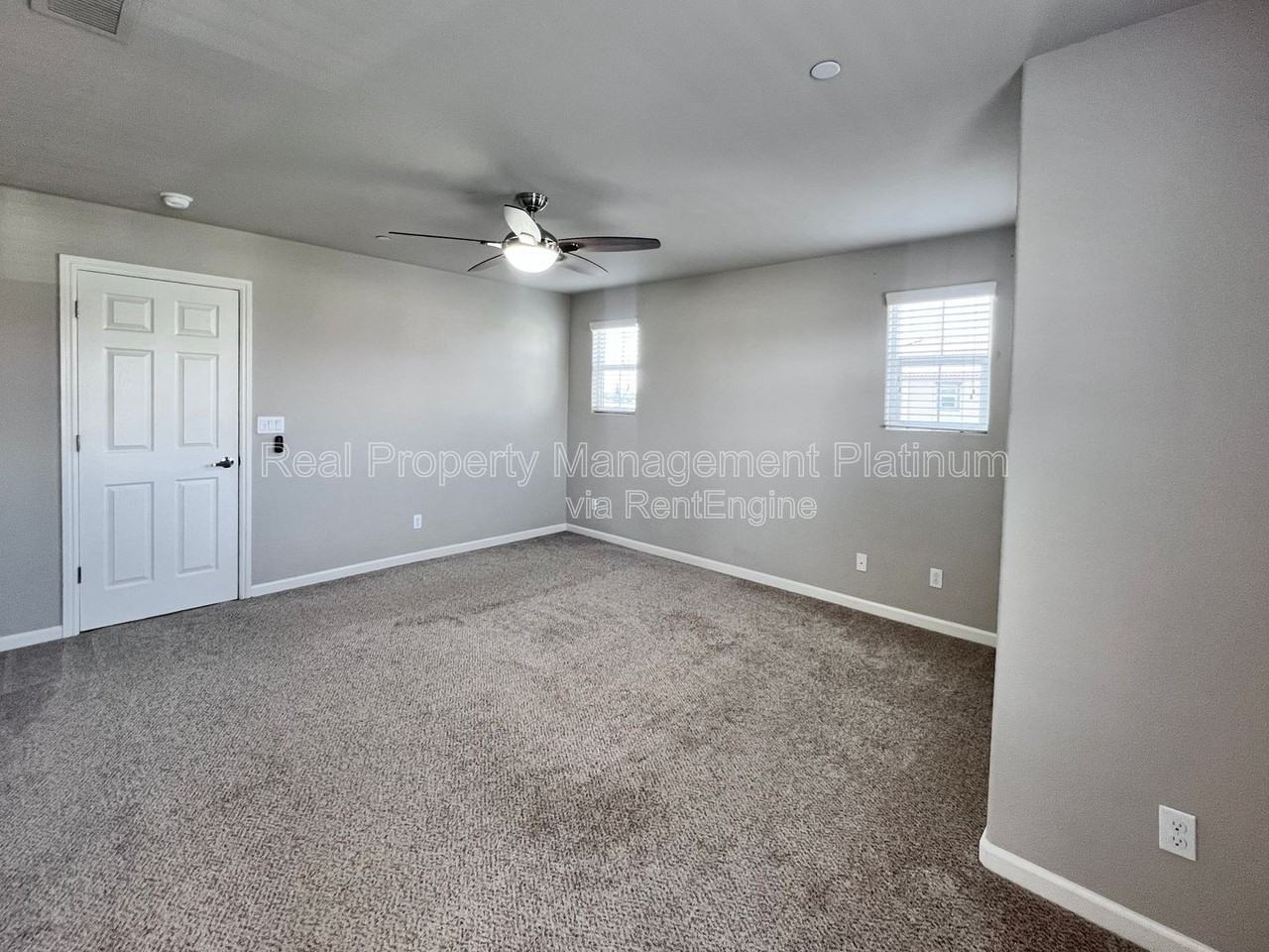 3704 Savant Ln - Photo 4 of 27