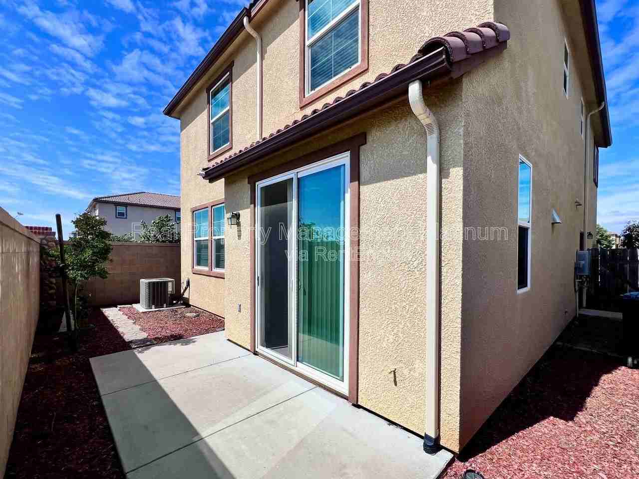 3704 Savant Ln - Photo 7 of 27