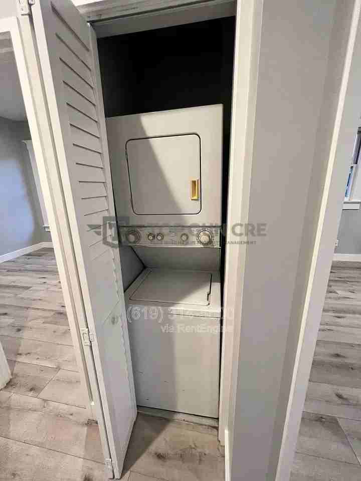 643 S 31st St #4 - Photo 7 of 16