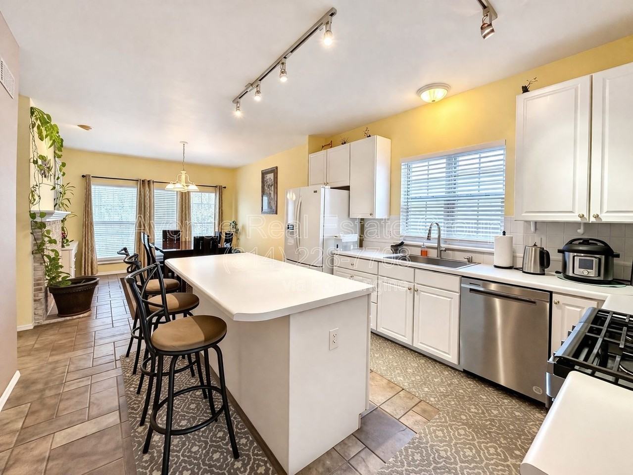 219 Strecker Farms Ct - Photo 3 of 22