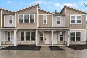 featured image of 1041 E 200 N