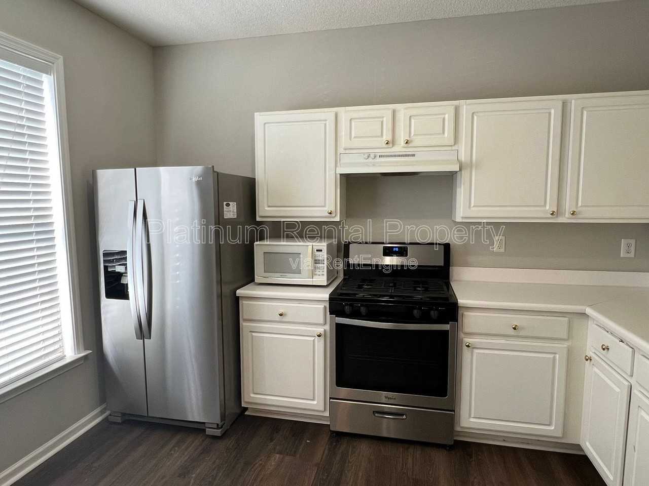 1030 Kilmington Ct - Photo 6 of 28