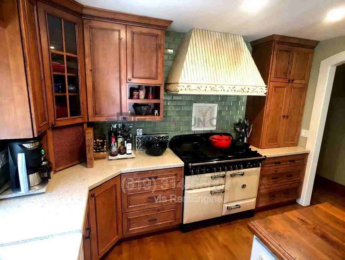 4026 Utah St #4028 - Photo 4 of 22