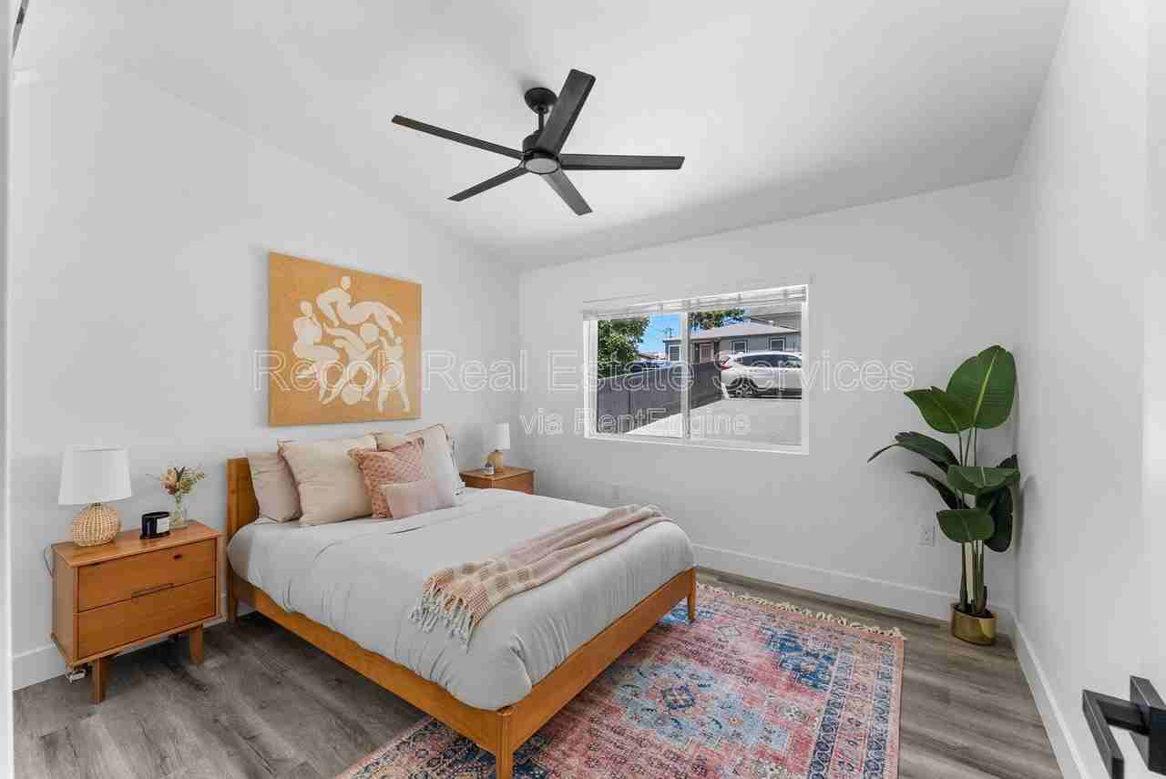 2722 Nye St #2 - Photo 7 of 17