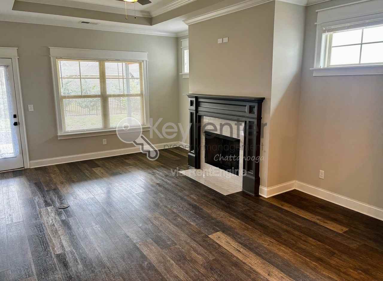 8528 Amberwing Cir - Photo 4 of 18