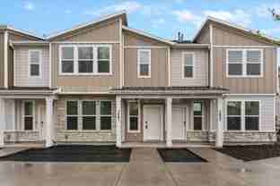 1045 E 200 N - Photo 1 of 1