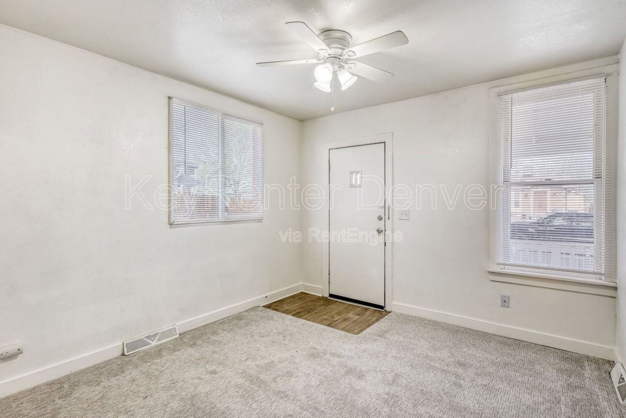 654 Meade St - Photo 4 of 12