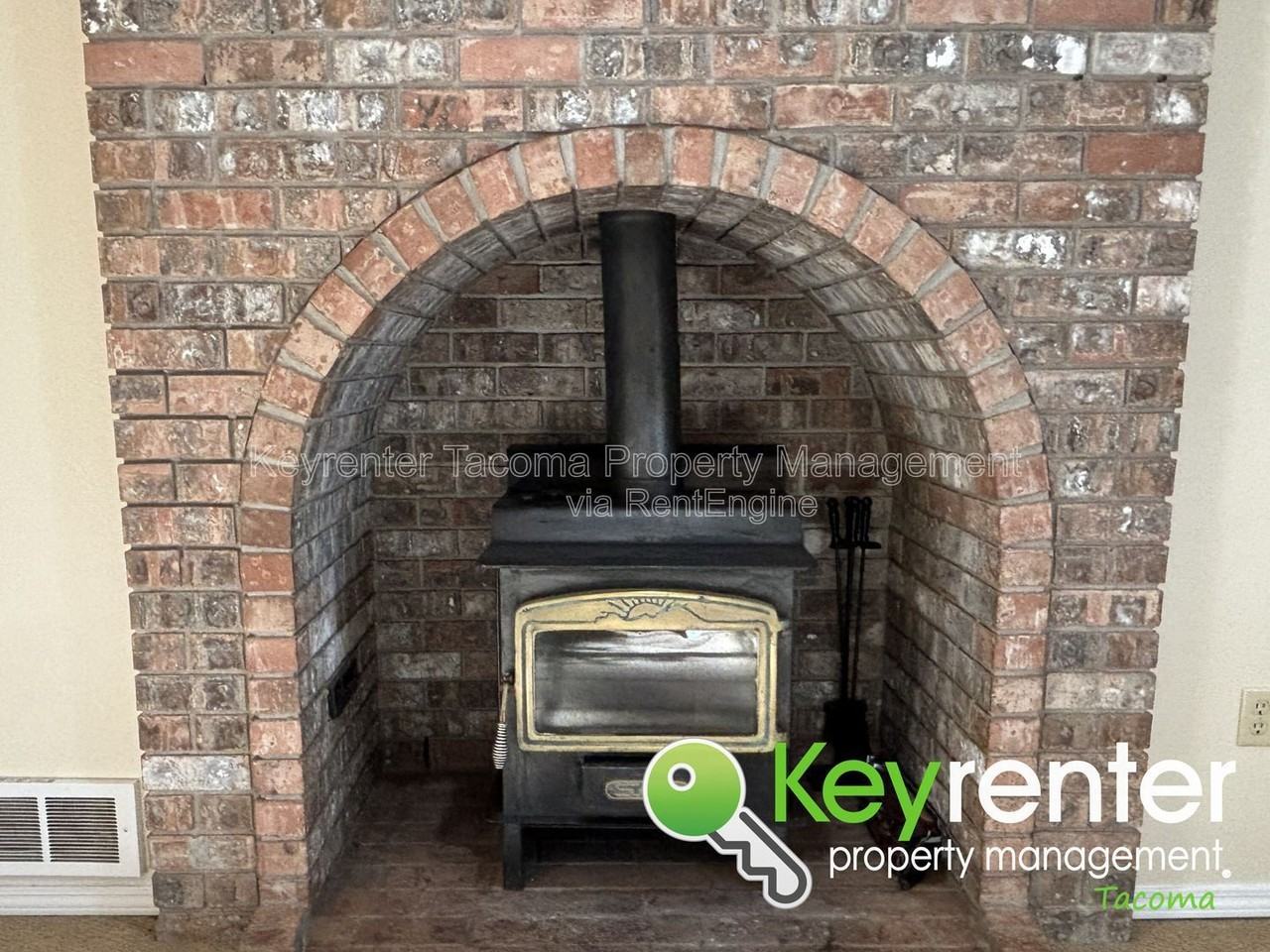 1051 Paiute Trl - Photo 5 of 30