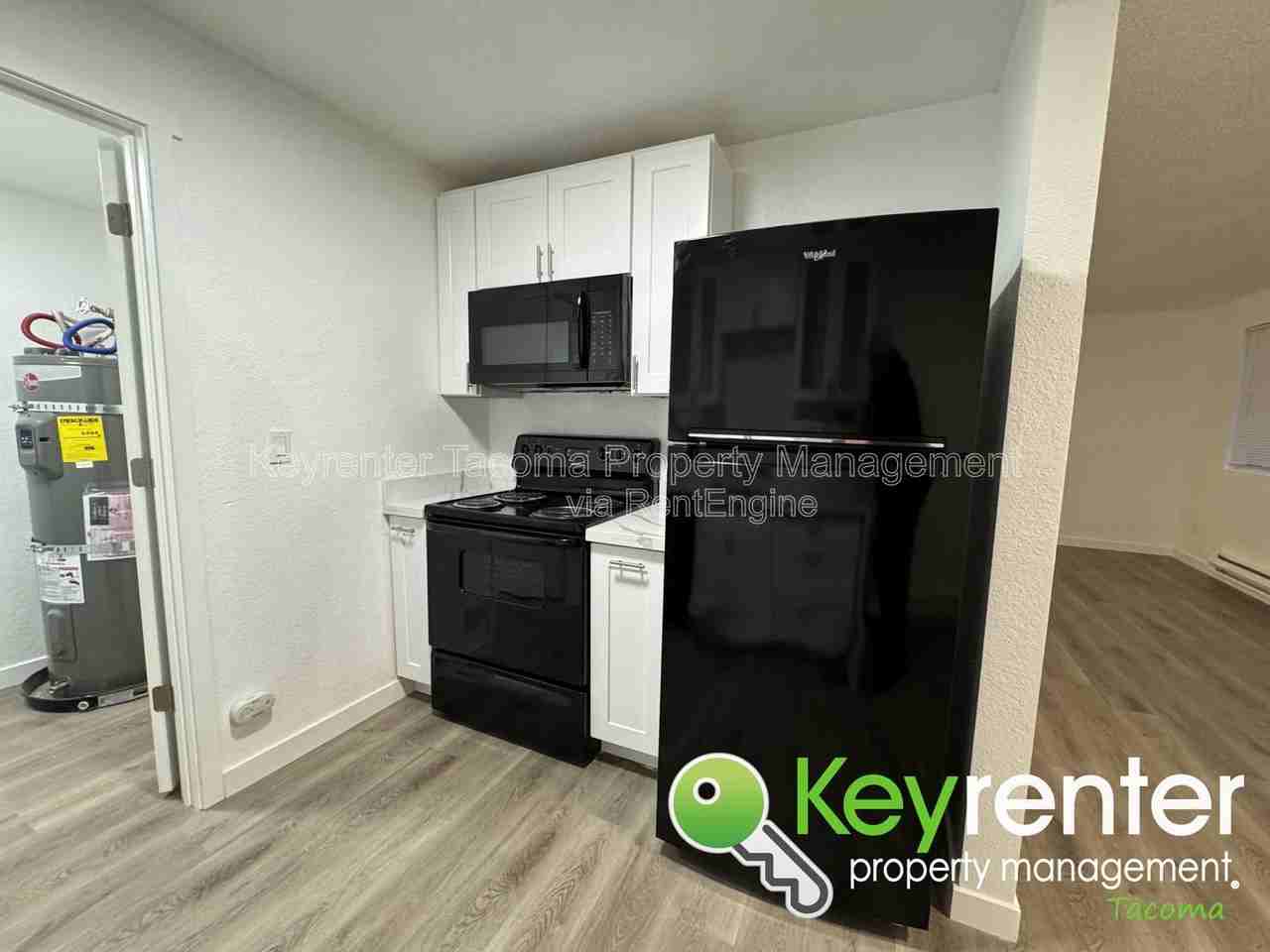 15909 18th Avenue Ct E - Photo 6 of 18