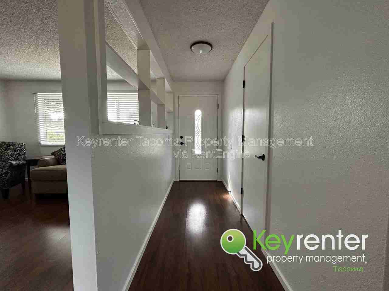 10710 103rd St Sw - Photo 2 of 19