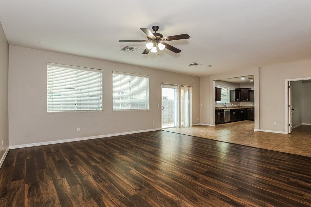 7509 S 27th Way - Photo 5 of 17