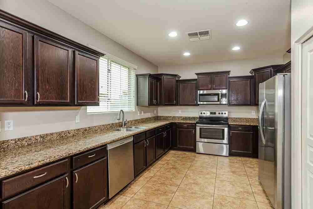 7509 S 27th Way - Photo 6 of 17