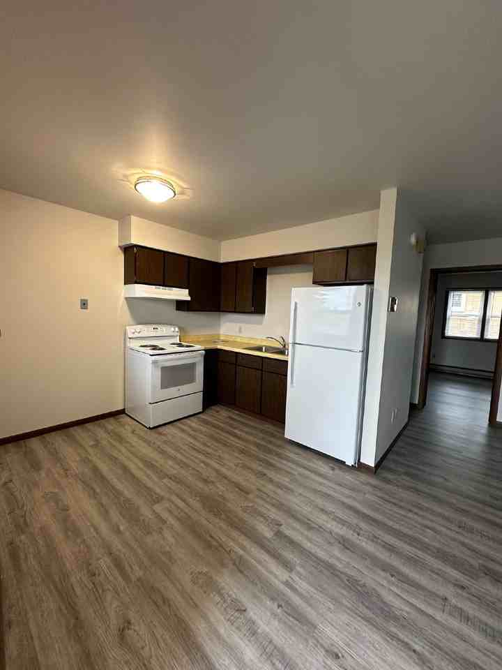 609 Mount Nemo Ave Apt 5 - Photo 2 of 7