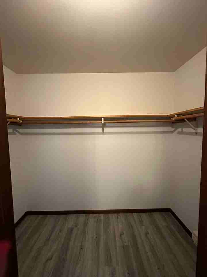609 Mount Nemo Ave Apt 5 - Photo 5 of 7