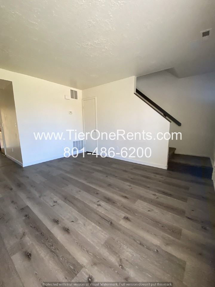 2930 Baty Drive 2745 S - Photo 5 of 17