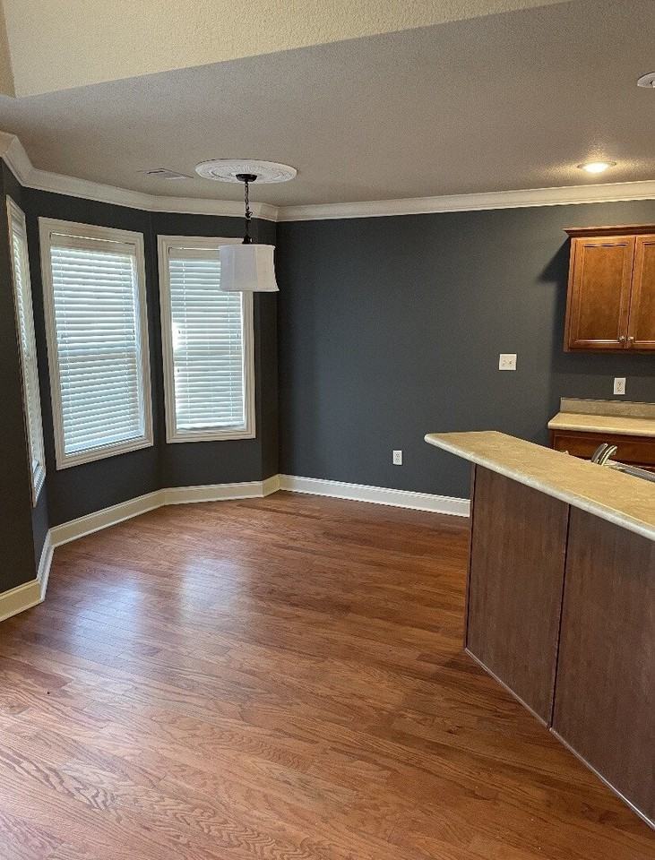 6018 Beaver Creek Ln - Photo 5 of 24