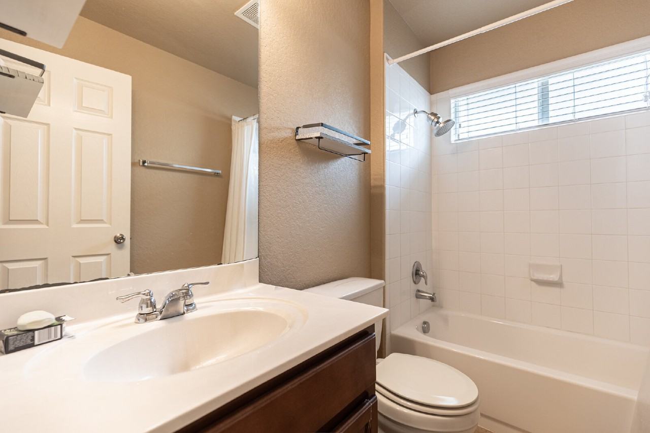 259 Creekview Way - Photo 6 of 31