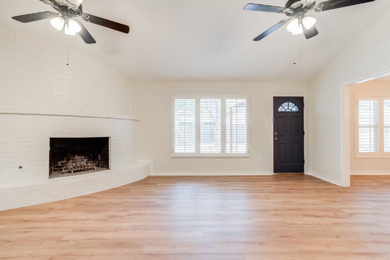 5309 77th St - Photo 2 of 36