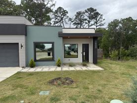 1900 Greenleaf St - Photo 1 of 1