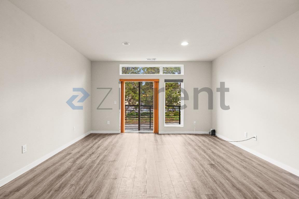 1588 139th Ct Ne #1588 - Photo 7 of 22