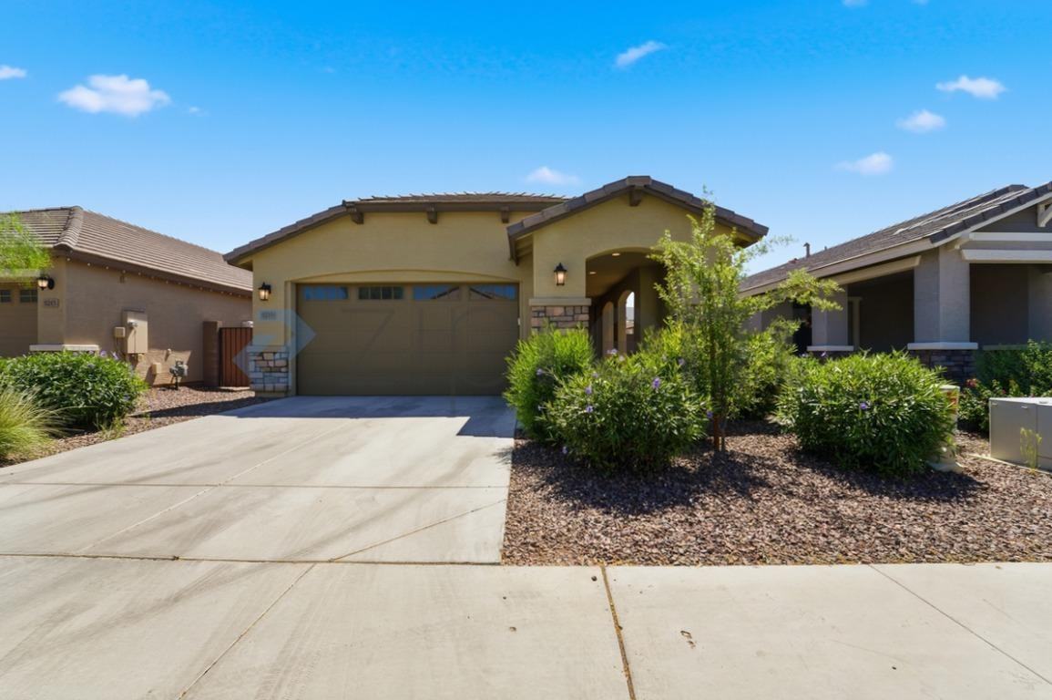 9219 W Sells Dr - Photo 2 of 44