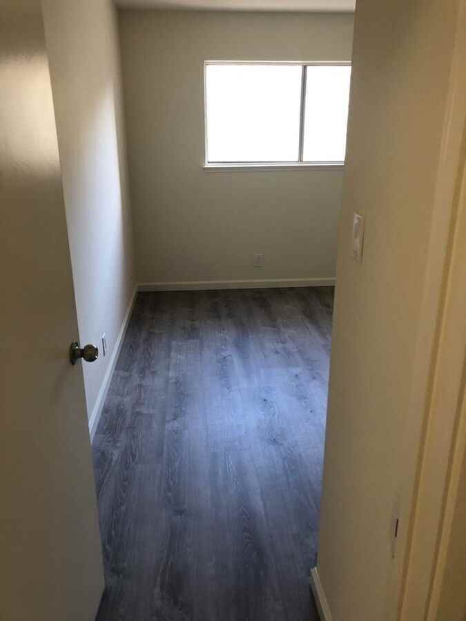 2315 Parker St - Photo 7 of 18
