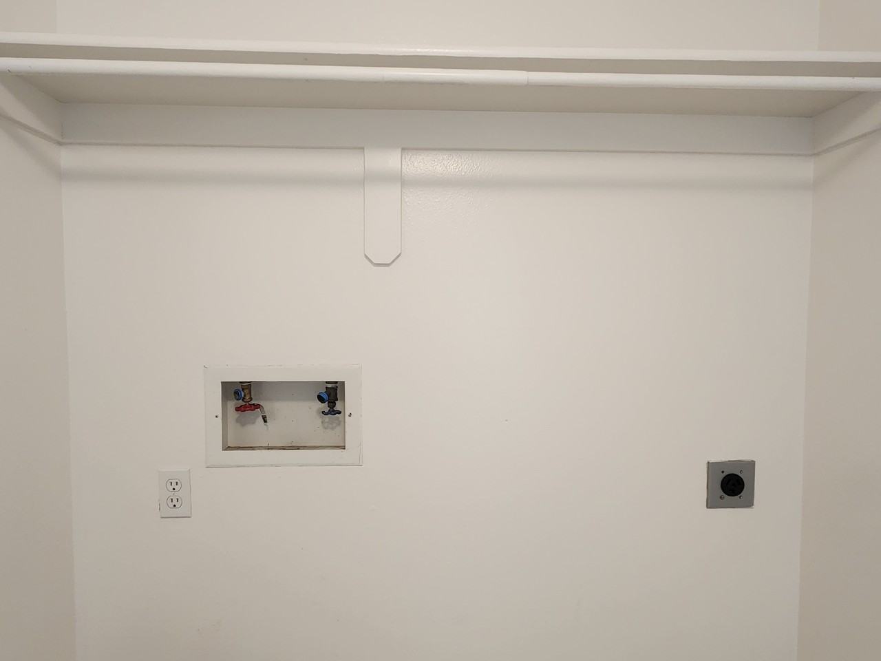 1720 N St - Photo 7 of 12