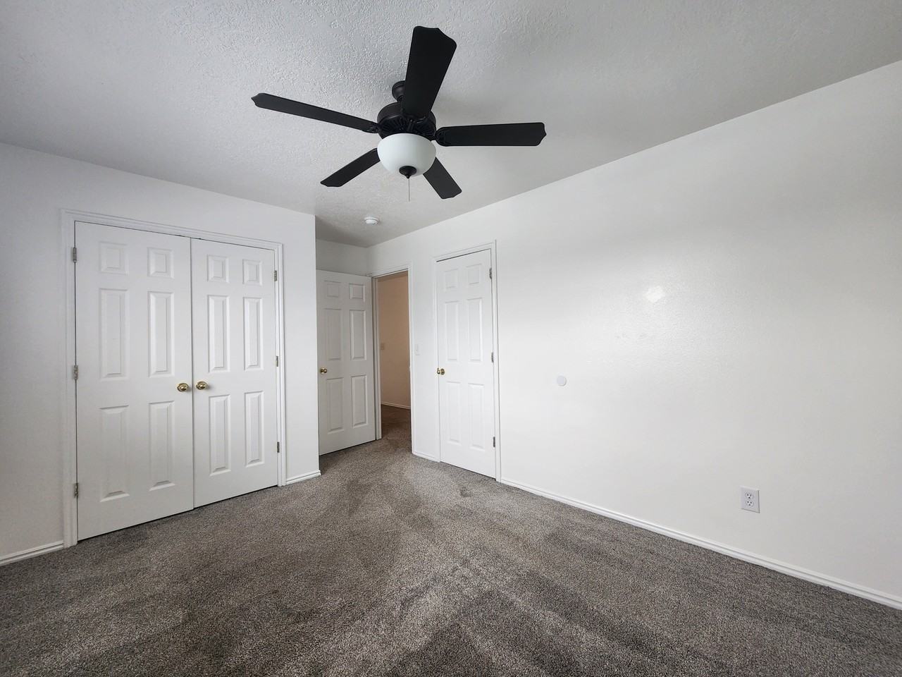 1720 N St - Photo 6 of 12