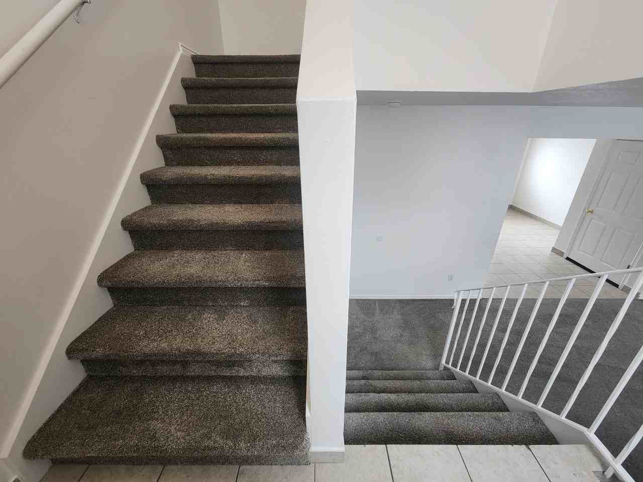 1720 N St - Photo 3 of 12