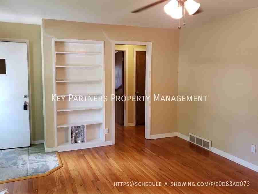 7132 Newton Dr - Photo 2 of 22