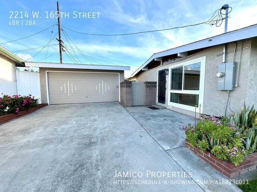 2214 W 165th St - Photo 3 of 22