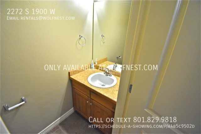 2272 S 1900 W - Photo 6 of 42