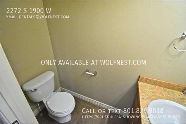 2272 S 1900 W - Photo 7 of 42