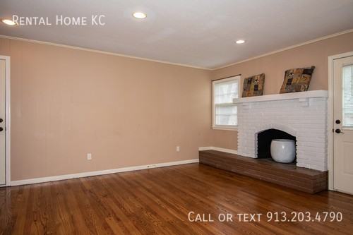 11314 W 74th St - Photo 6 of 29