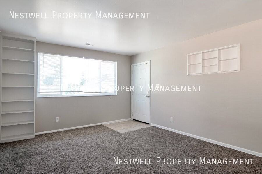 110 W Angelo Ave - Photo 2 of 19