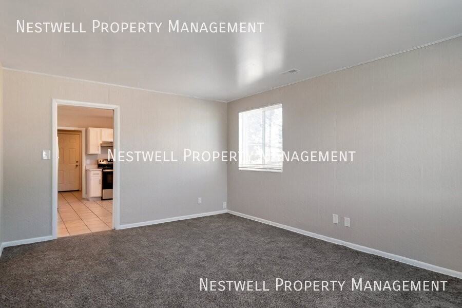 110 W Angelo Ave - Photo 7 of 19