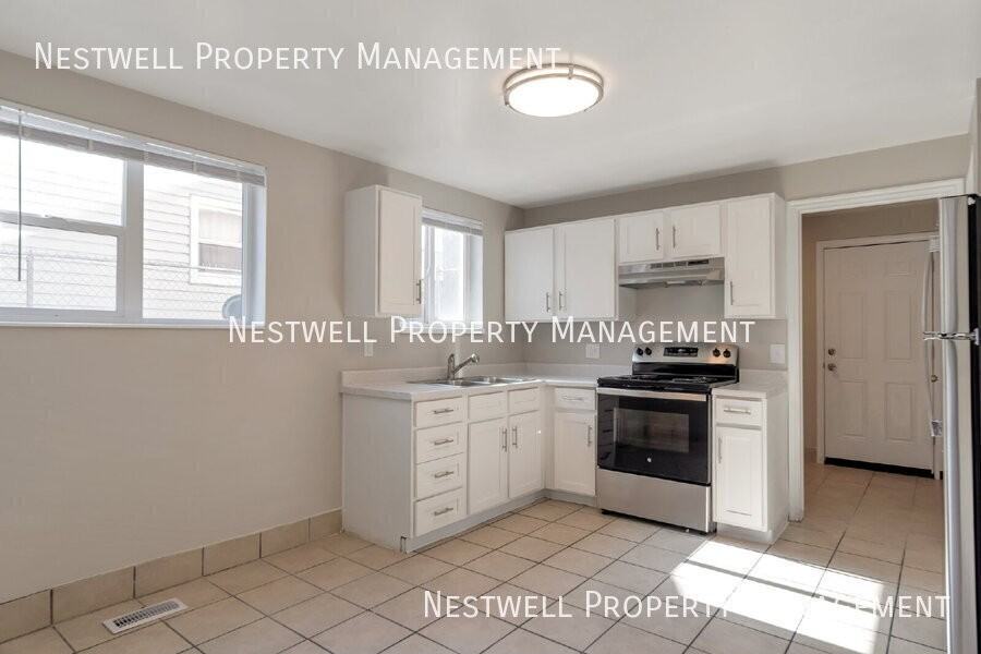 114 W Angelo Ave - Photo 5 of 19