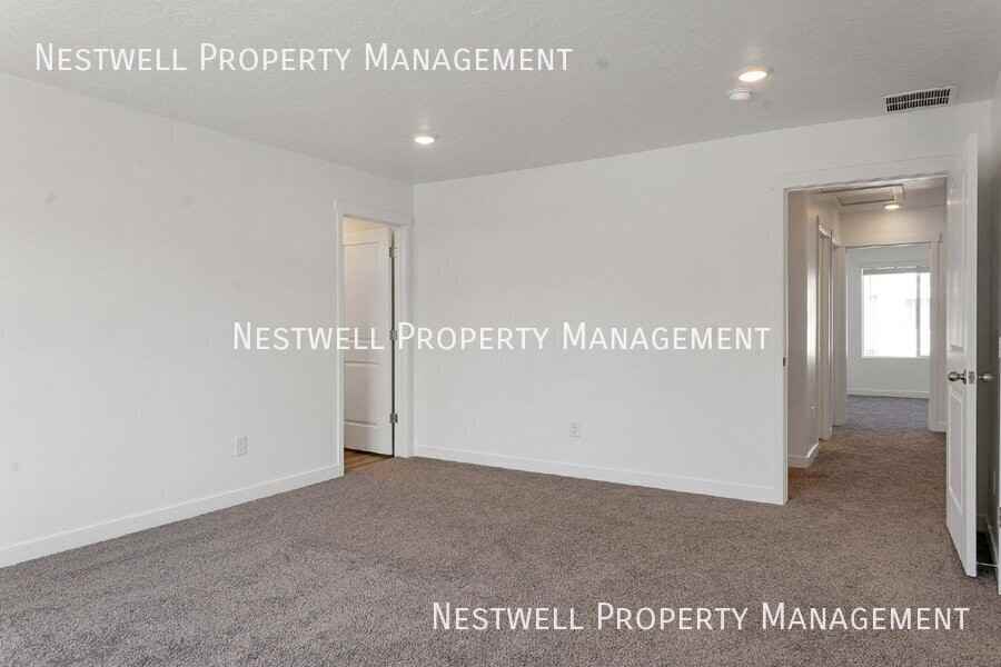 3886 W 860 N - Photo 6 of 19