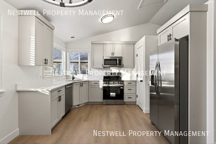 269 W Beverlee Ann Dr - Photo 3 of 30