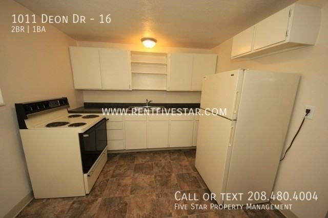 1011 Deon Dr #16 - Photo 6 of 11