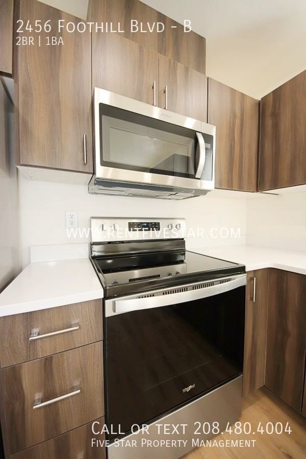 2456 Foothill Blvd #B - Photo 7 of 20