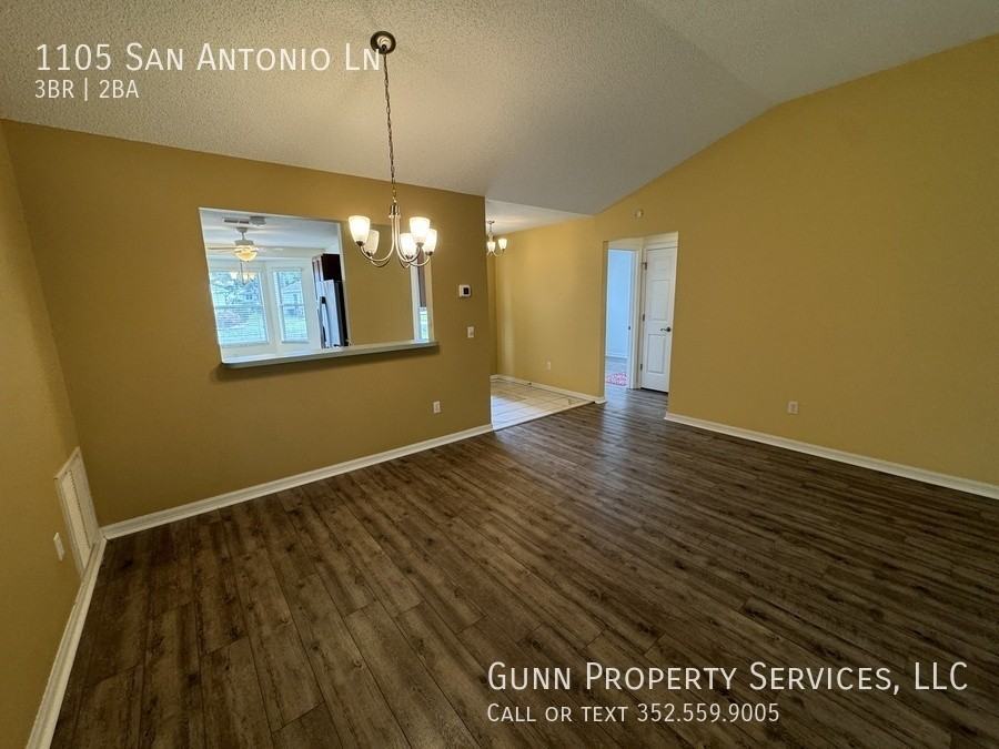 1105 San Antonio Ln - Photo 3 of 28
