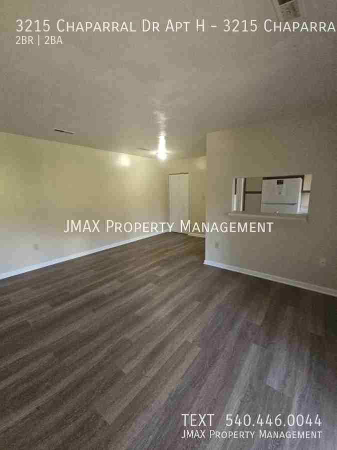 3215 Chaparral Dr Apt H - Photo 4 of 15