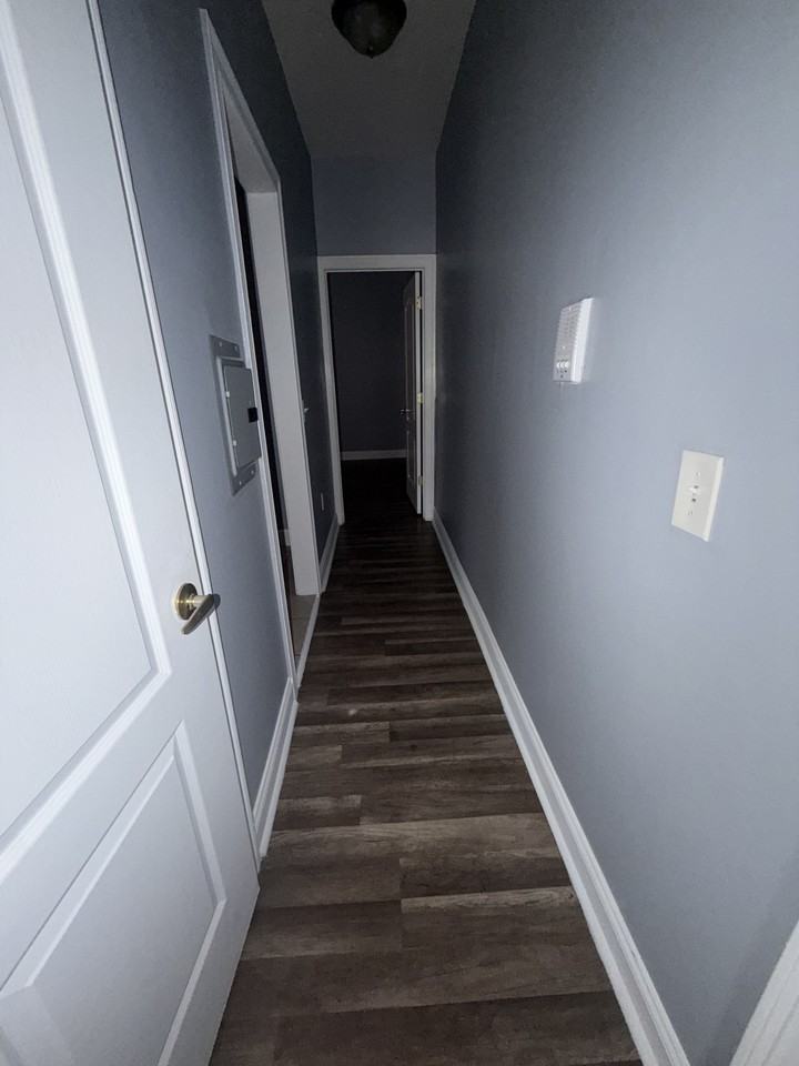 733 Avenue A #1 - Photo 4 of 8