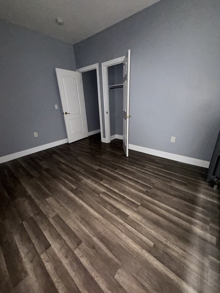 733 Avenue A #1 - Photo 7 of 8