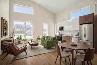 2426 Inglewood Ave N #2 - Photo 1 of 1